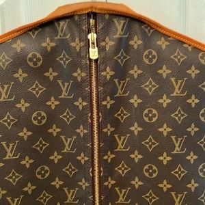Louis Vuitton EUC Wardrobe travel garment bag ECU Authentic